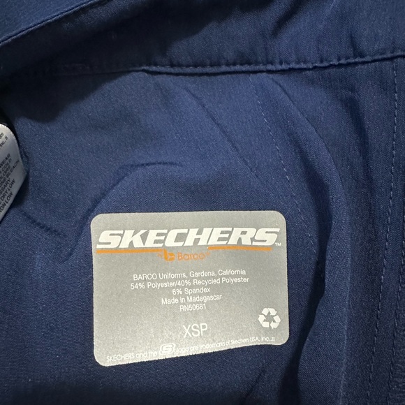 Sketchers Scrub Set - Picture 3 of 5